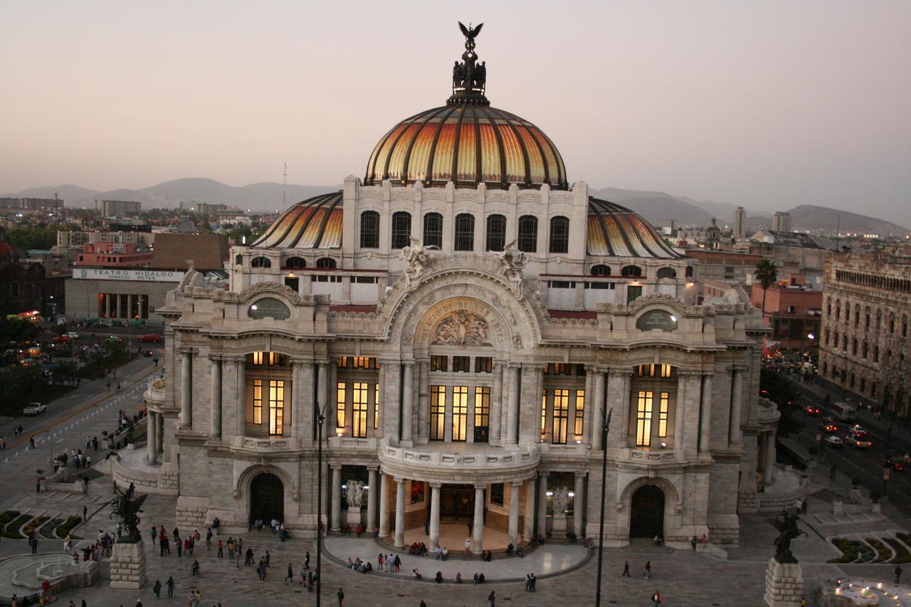 Hotel Atenas Plaza Mexico City Exterior photo